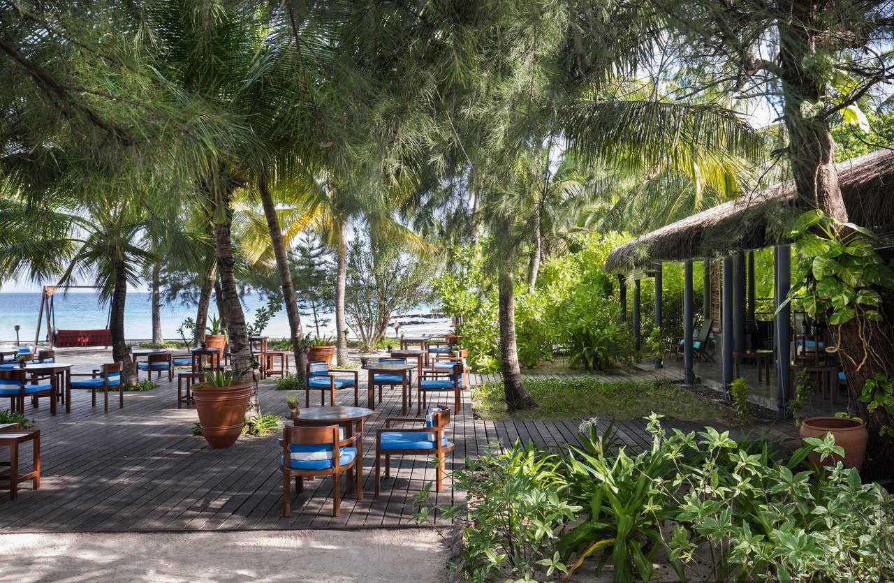 Taj Coral Reef Resort & Spa,Maldives Hembadhu Island Екстериор снимка